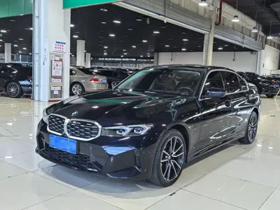 BMW 3 Series · 2023 год
