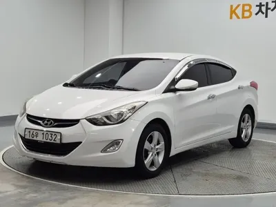 Hyundai Avante · 2011 год