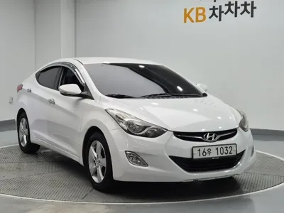 Hyundai Avante 2011, 89704 км, за 3127.04 USD