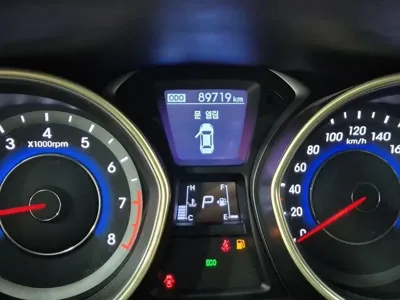 Hyundai Avante 2011, 89704 км, за 3125.61 USD - фото 6
