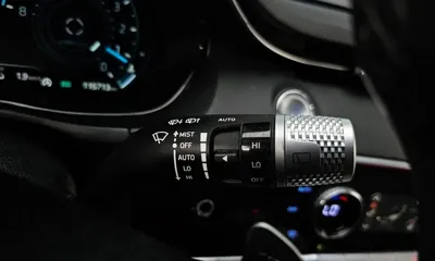 Genesis GV70 2022, 115713 км, за 21655.51 USD - фото 20