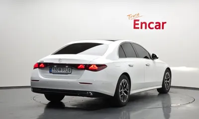 Mercedes-Benz E-Class 2025, 8874 км, за 45504.76 USD