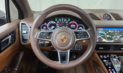 Porsche Cayenne 2023, 55135 км, за 66299.07 USD - фото 13