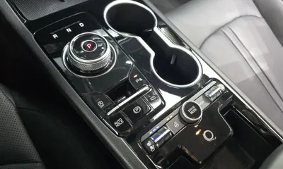 Kia K5 2024, 48299 км, за 22942.1 USD - фото 9