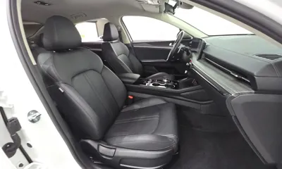 Kia K5 2024, 48299 км, за 22942.1 USD - фото 11