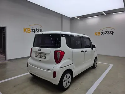 Kia Ray 2017, 183145 км, за 2275.24 USD