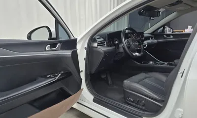 Kia K5 2020, 32801 км, за 13062.89 USD - фото 10