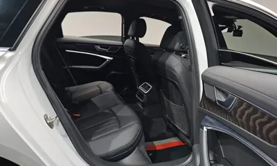 Audi A6 2021, 56098 км, за 22725.78 USD - фото 12