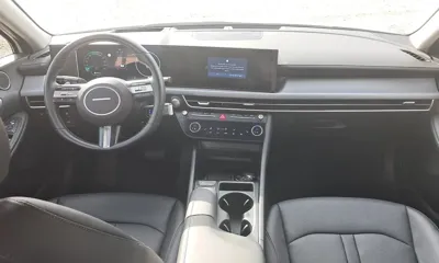Hyundai Sonata 2024, 28000 км, за 24069.76 USD - фото 19