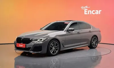 BMW 5-Series · 2021 год