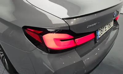 BMW 5-Series 2021, 106612 км, за 21380.74 USD - фото 23
