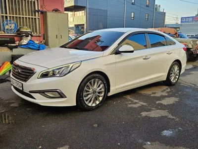 Hyundai Sonata 2016, 163092 км, за 5788.89 USD