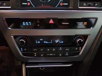Hyundai Sonata 2016, 163092 км, за 5783.25 USD - фото 15