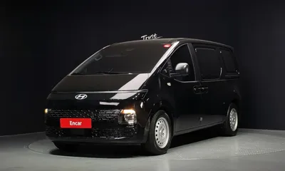 Hyundai Staria · 2025 год