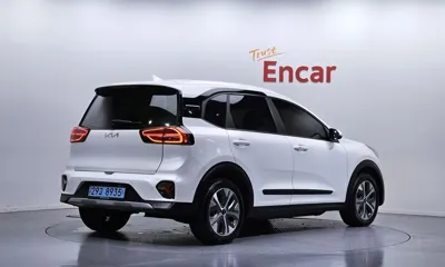 Kia Niro 2023, 184668 км, за 11487.46 USD