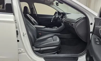 Hyundai Sonata 2022, 85248 км, за 9710.48 USD - фото 11