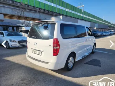 Hyundai Starex 2021, 72864 км, за 11356.18 USD