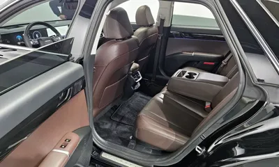 Hyundai Grandeur 2023, 40618 км, за 22001.98 USD - фото 11