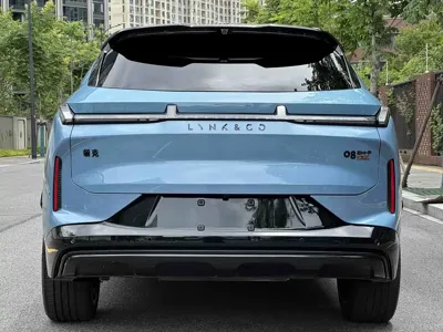 Lynk & Co 08 EM-P 2026, 5500 км, за 27921.41 USD - фото 18