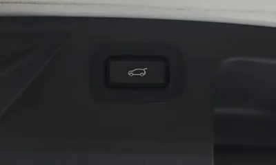 Land Rover Discovery Sport 2020, 68523 км, за 25937.71 USD - фото 32