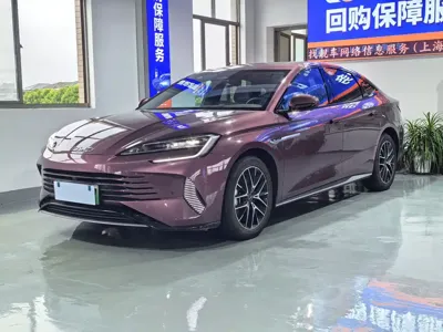 BYD Seal 07 DM-i · 2024 год