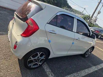 Kia Morning 2012, 104984 км, за 1962.72 USD