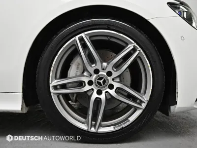Mercedes-Benz E-Class 2019, 121611 км, за 17001.44 USD