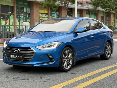 Hyundai Elantra · 2016 год