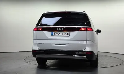 Kia Canival 2023, 55756 км, за 20944.83 USD