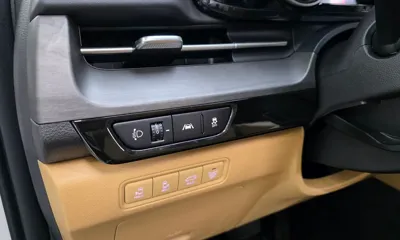 Kia Canival 2023, 55756 км, за 20808.72 USD - фото 13