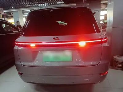 Li Auto Li L9 2023, 85500 км, за 35981.05 USD - фото 6
