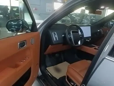 Li Auto Li L9 2023, 85500 км, за 35981.05 USD - фото 16