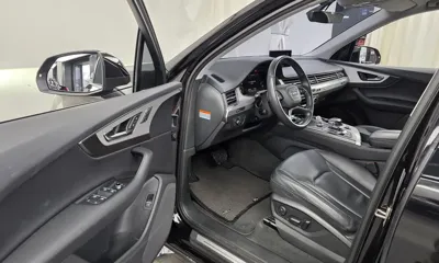 Audi Q7 2019, 126797 км, за 14911.76 USD - фото 10