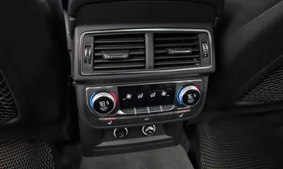 Audi Q7 2019, 126797 км, за 14911.76 USD - фото 19
