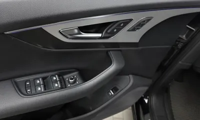 Audi Q7 2019, 126797 км, за 14911.76 USD - фото 28