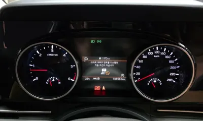 Kia Canival 2021, 108561 км, за 11356.18 USD - фото 8