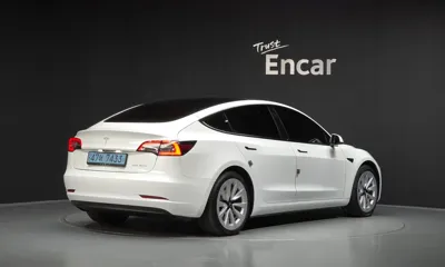 Tesla Model 3 2022, 50392 км, за 22646.71 USD