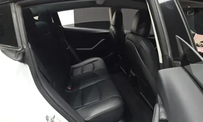 Tesla Model 3 2022, 50392 км, за 22646.71 USD - фото 11