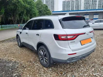 Renault-KoreaSamsung QM6 2017, 213490 км, за 4423.63 USD