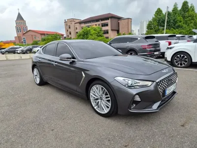 Genesis G70 2020, 146484 км, за 10444.22 USD