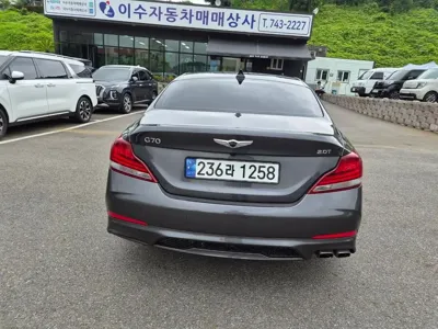 Genesis G70 2020, 146484 км, за 10444.22 USD - фото 6