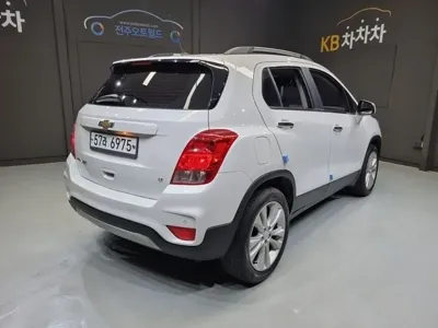 ChevroletGMDaewoo Trax 2019, 132852 км, за 4726.27 USD