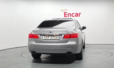Hyundai Genesis 2009, 152268 км, за 2247.49 USD