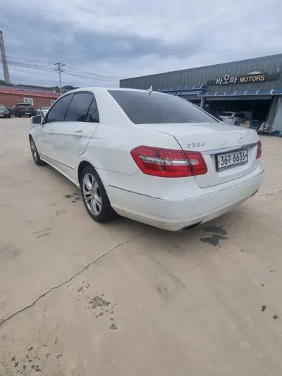 Mercedes-Benz E-Class 2010, 227927 км, за 2280.13 USD