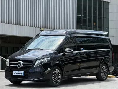 Mercedes-Benz V-Class · 2022 год
