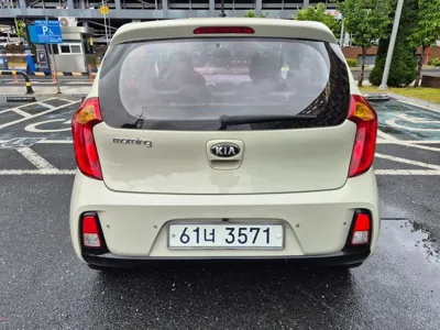 Kia Morning 2016, 100000 км, за 3216.49 USD