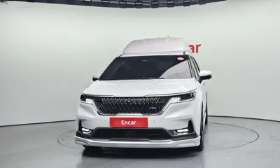 Kia Canival 2023, 49398 км, за 30852.04 USD