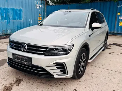 Volkswagen 途观L插电混动 · 2020 год