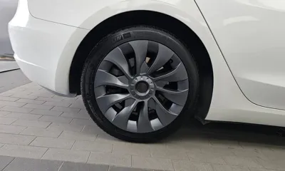 Tesla Model 3 2021, 38579 км, за 21662.07 USD