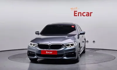 BMW 5-Series 2017, 98907 км, за 15426.02 USD